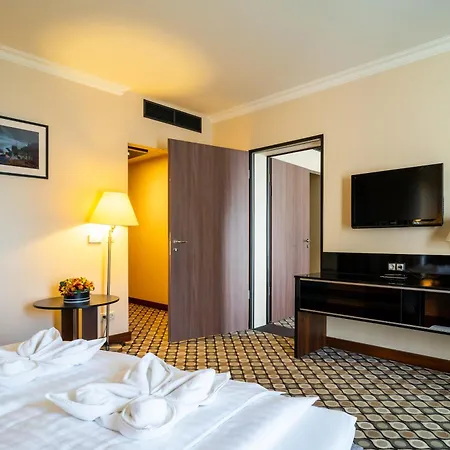 Hotel Castello & Thermal Spa Siklós Zewnętrze zdjęcie