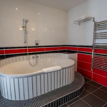 Hotel Castello & Thermal Spa Siklós Zewnętrze zdjęcie