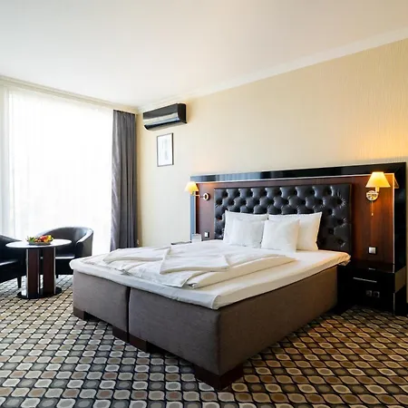 Hotel Castello & Thermal Spa Siklós Zewnętrze zdjęcie