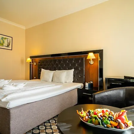 Hotel Castello & Thermal Spa Siklós Zewnętrze zdjęcie