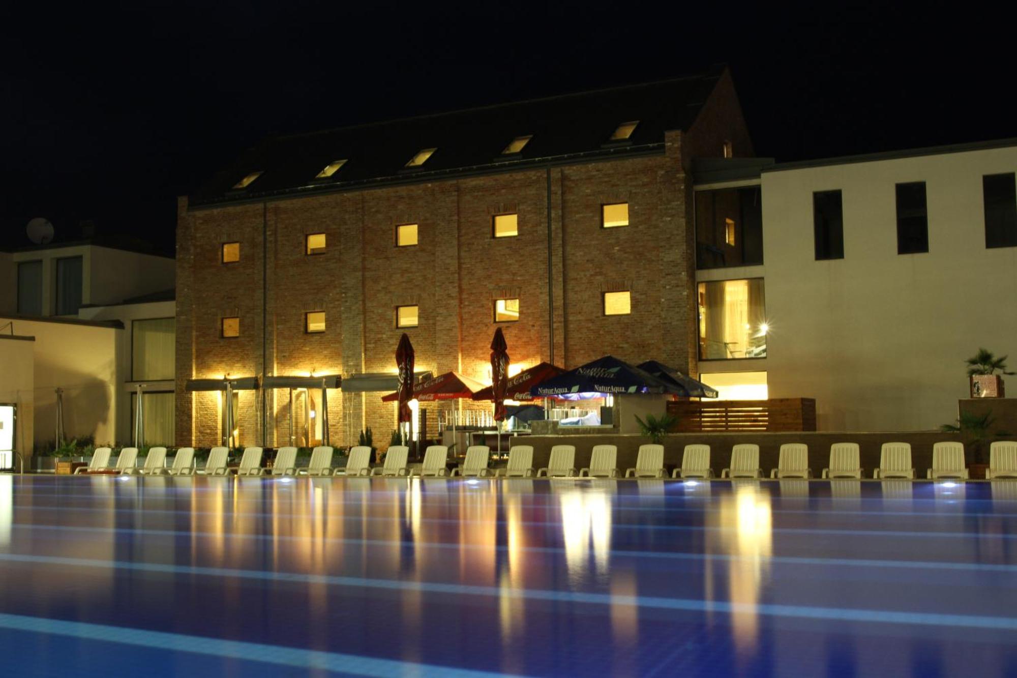 Castello & Thermal Hotel Siklós
